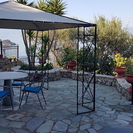 Margherita'S Holidays Home Agios Spyridon  外观 照片